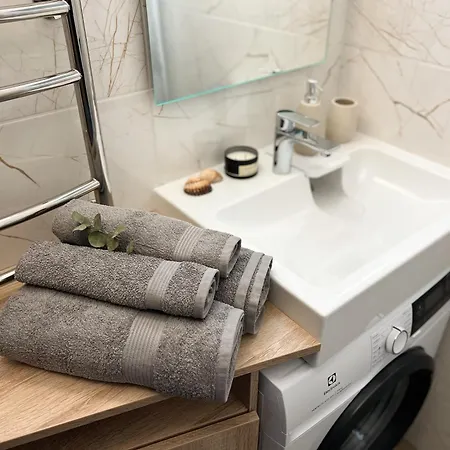 A/L Apt. City Centre 3 Min, Free Parking Panevezys Exterior photo